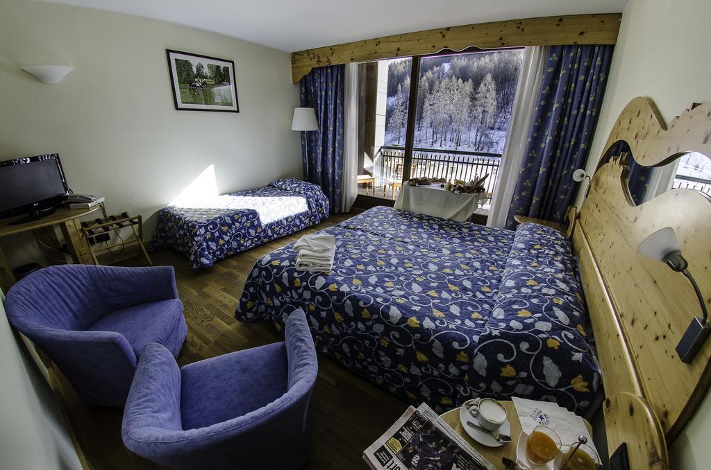 Hotel Rive - Complesso Turistico Campo Smith บาร์โดเนกเกีย ภายนอก รูปภาพ