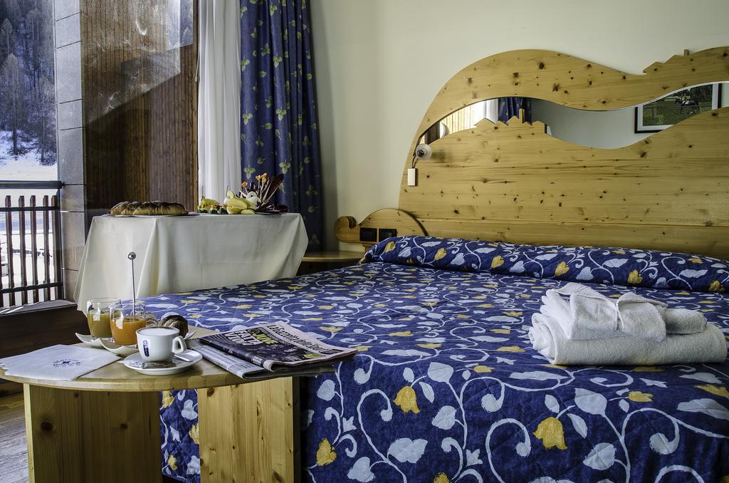 Hotel Rive - Complesso Turistico Campo Smith บาร์โดเนกเกีย ภายนอก รูปภาพ